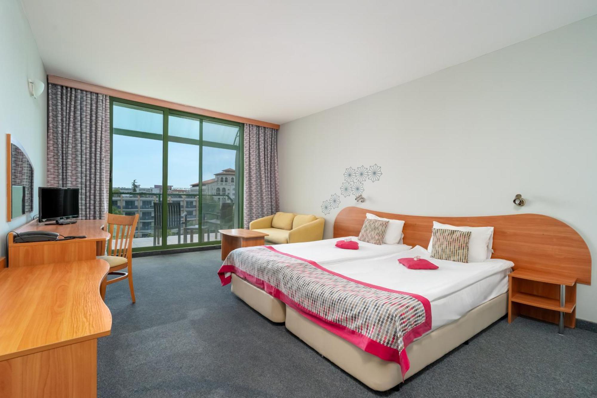 Mpm Hotel Kalina Garden Sunny Beach Exterior foto